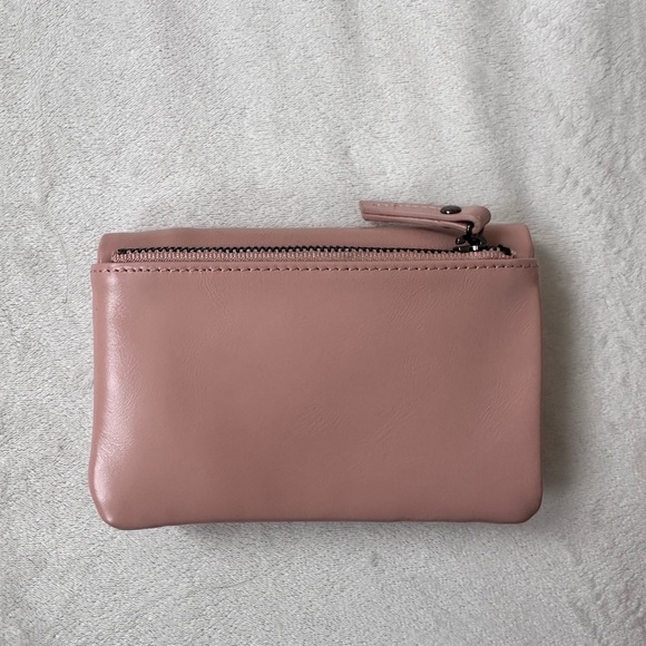 NEW Leather Wallet from Status Anxiety: Is Now Better - Dusty Pink - Picture 5 of 9